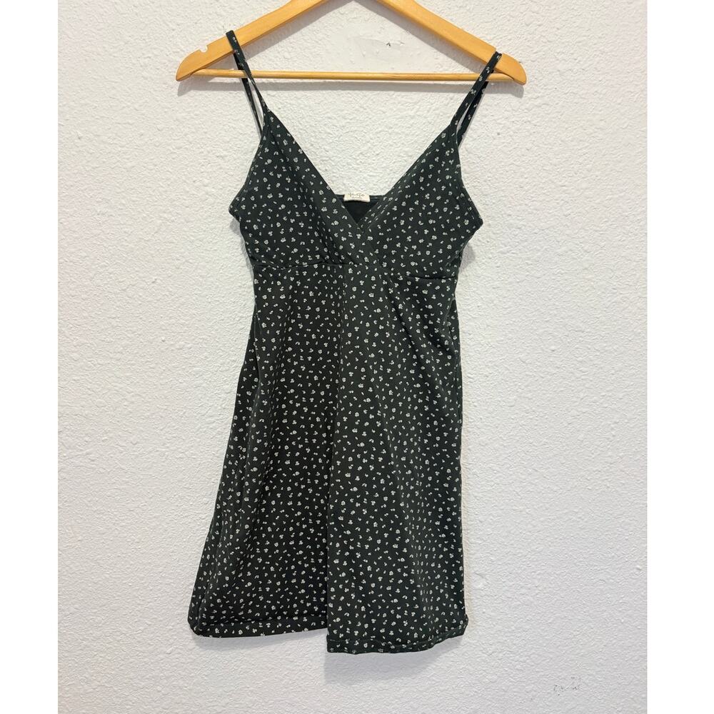 Brandy Melville Amara Dress John Galt Floral Preppy Feminine - Picture 2 of 5
